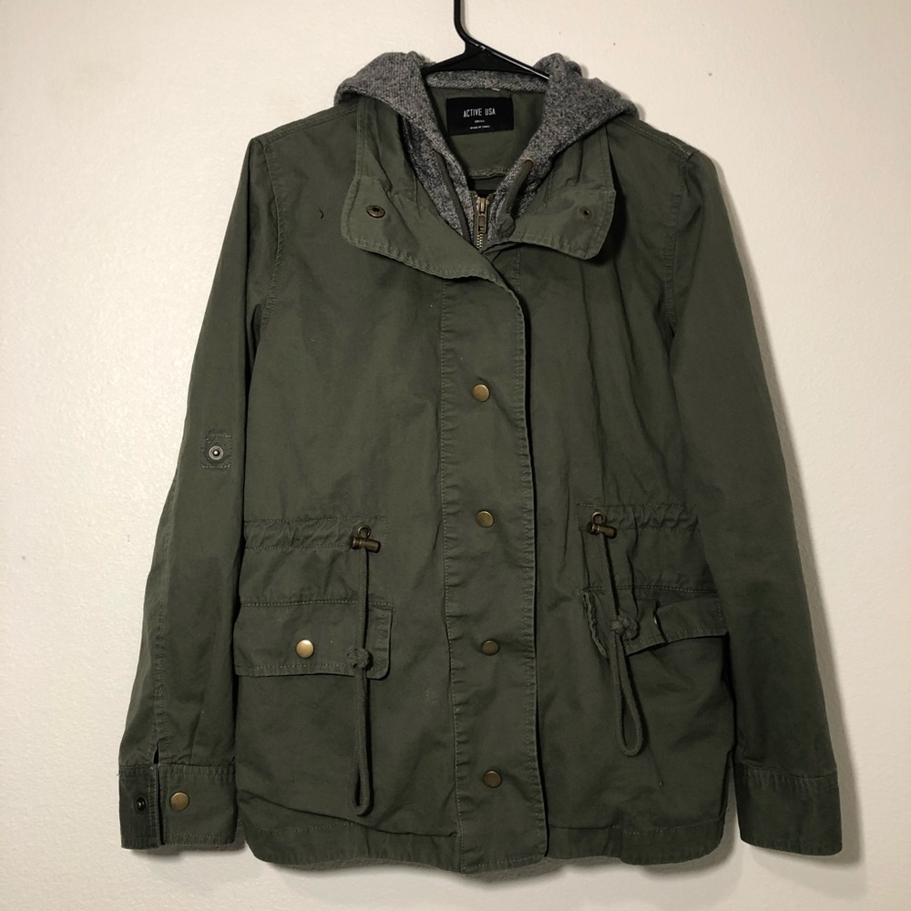 Active USA 100% cotton men’s small jacket